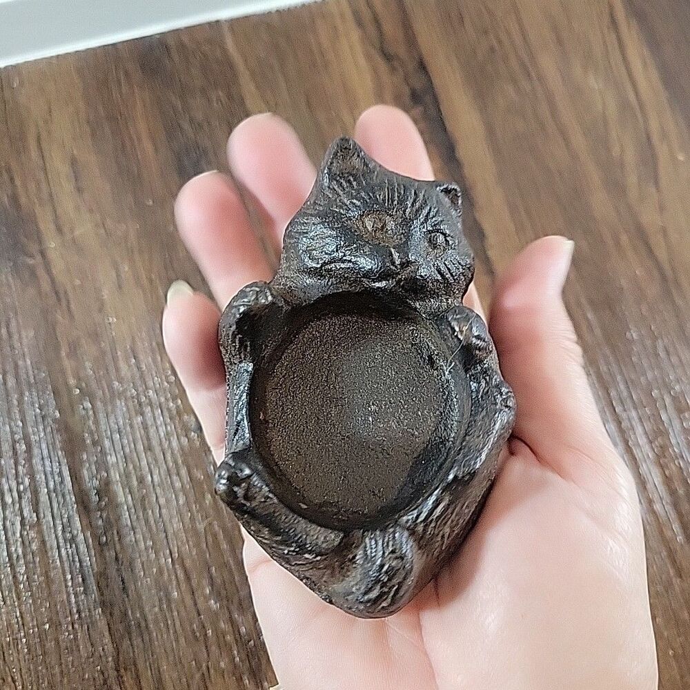 Vtg Cast Iron Tea Candle Holder Playful Cat Whimsical Rustic Lodge Cottage RARE